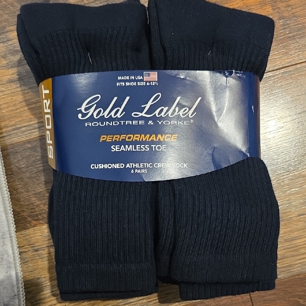 Roundtree & Yorke Gold Label Black Athletic Socks